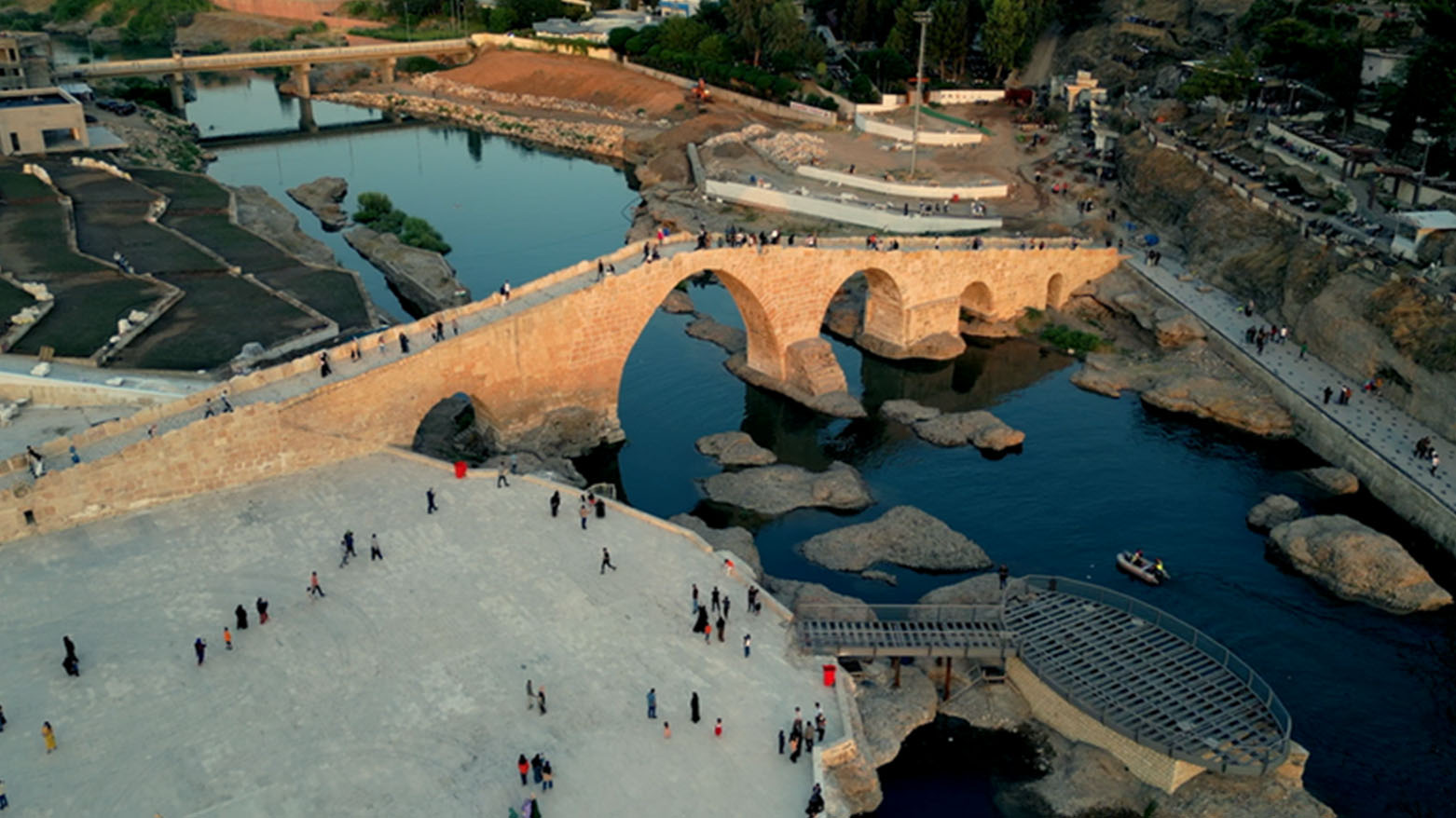 پل دلال، از آثار تاریخی شهرستان زاخو