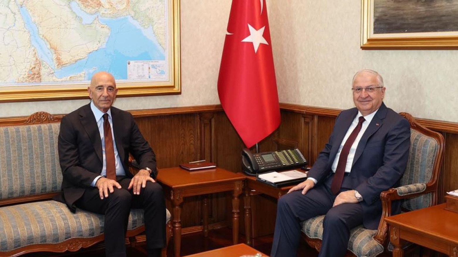 ABD’nin Suriye Özel Temsilcisi Tom Barrack ile Türkiye Milli Savunma Bakanı Yaşar Güler