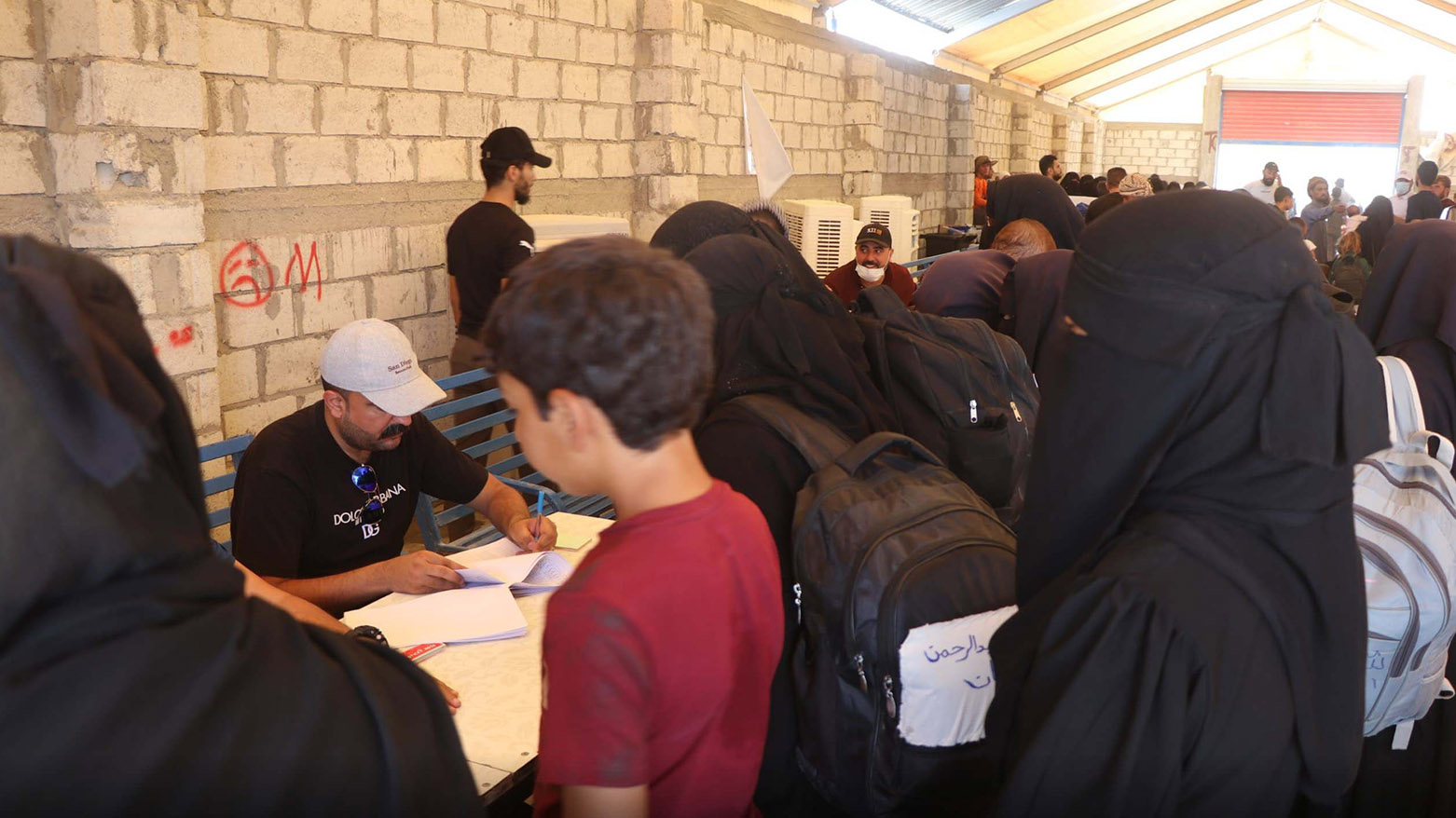 233 malbatên Iraqî ji Kampa Holê vedigerin welatê xwe