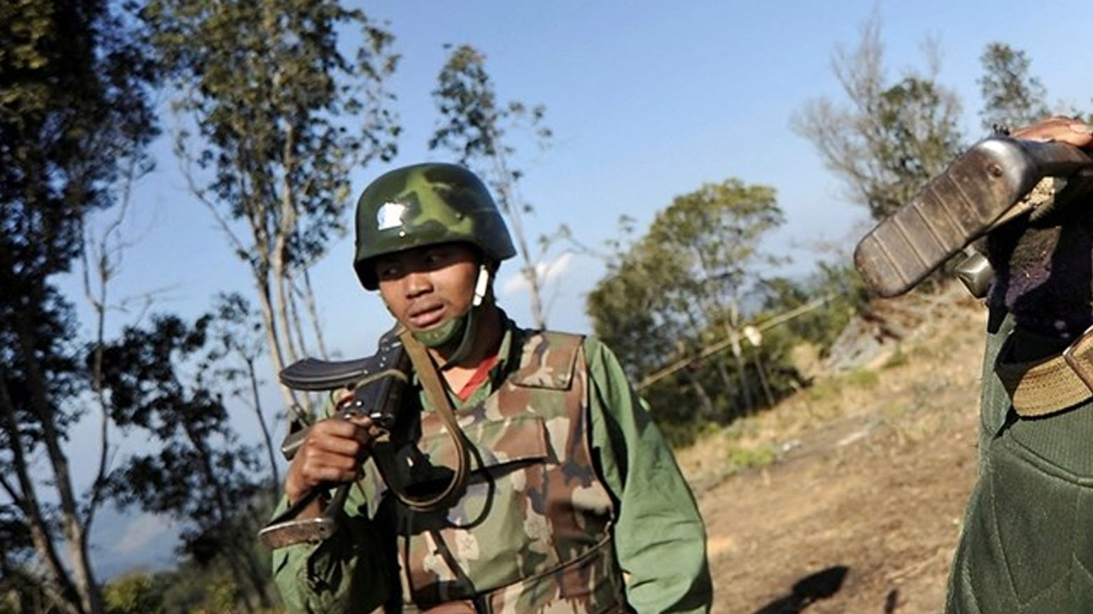 13  قتيلا في غارة على منجم للياقوت في بورما