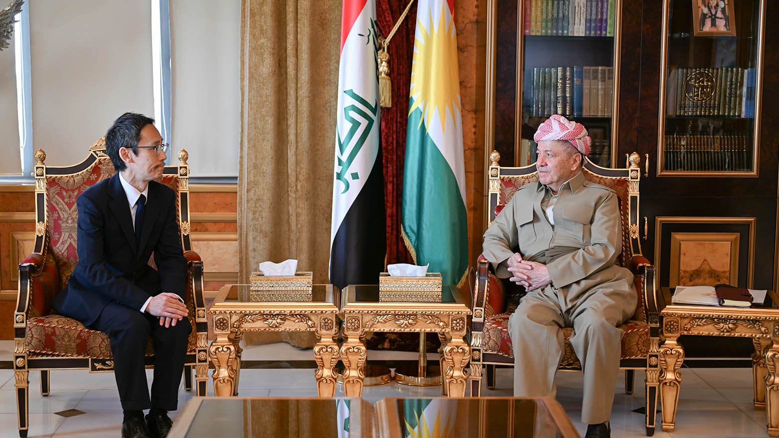 President Masoud Barzani (right) during his meeting with Hitoshi Ishizuka, the new Consul General of Japan, Aug. 3, 2025. (Photo: Barzani Headquarters)