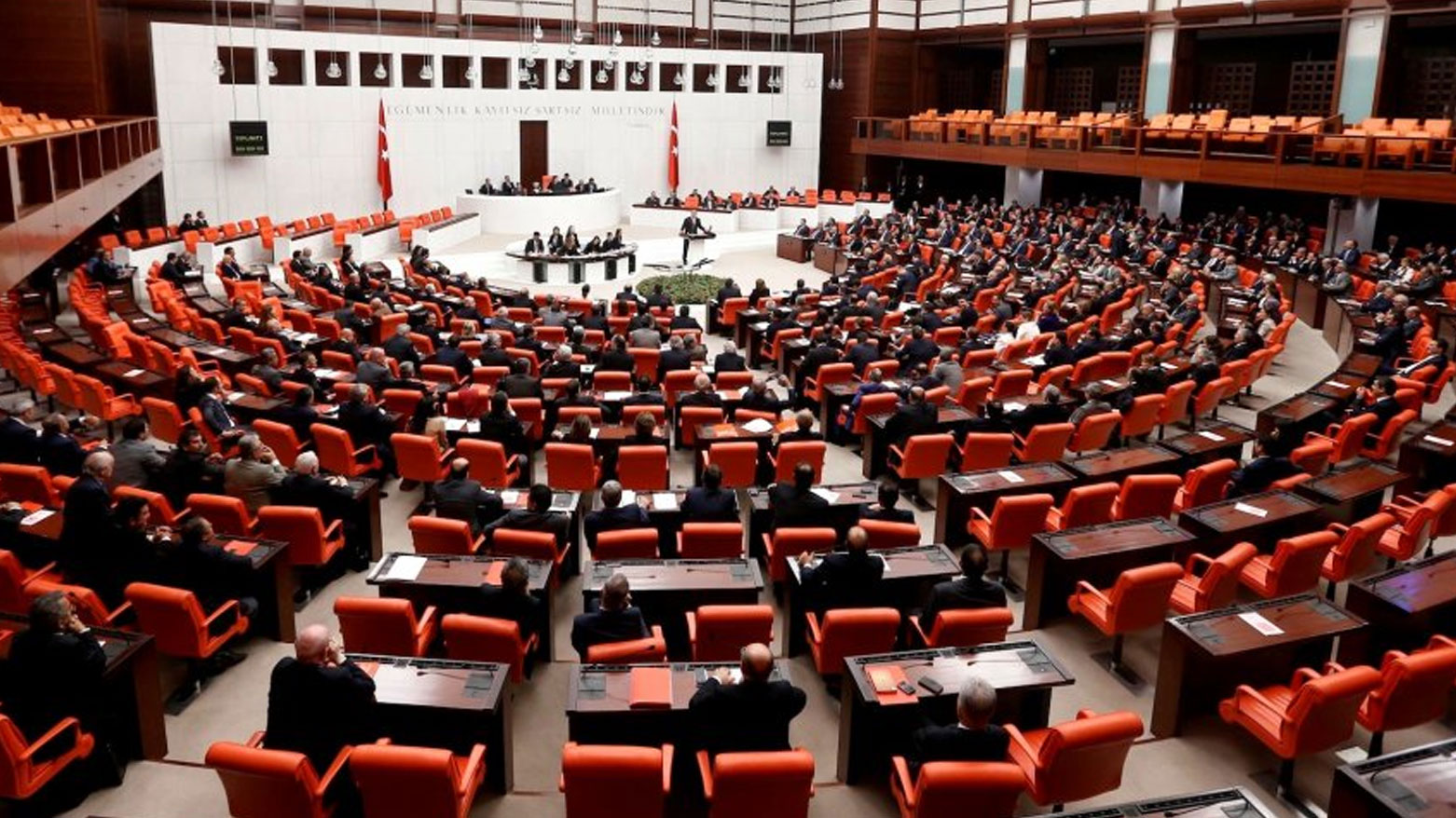 اللجنة البرلمانية لحل القضية الكردية في تركيا انطلاقة جديدة أم لحظة رمزية؟
