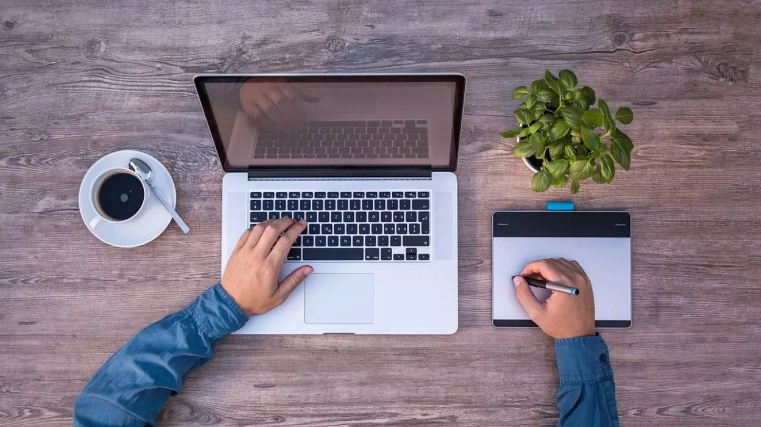 كيفية التعامل مع اضطراب فرط الحركة ونقص الانتباه في العمل