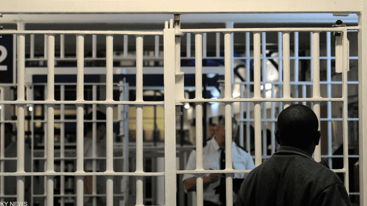 بريطانيا تعتزم توسيع نطاق برنامج ترحيل المجرمين الأجانب