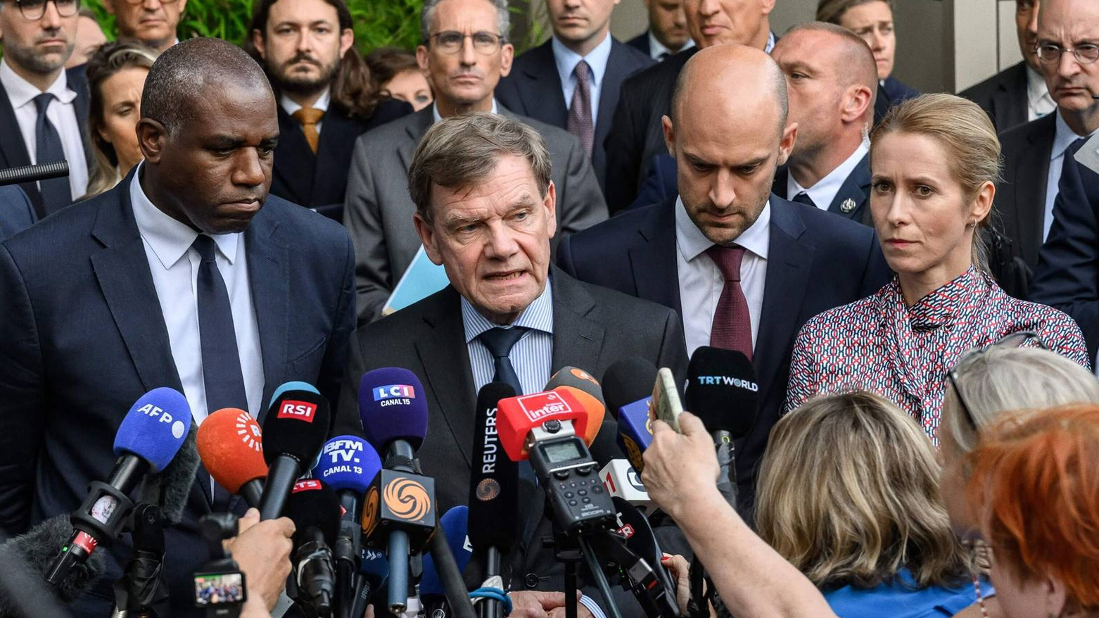 Germany’s FM Wadephul and European counterparts speak to the press after meeting Iran’s FM in Geneva over its nuclear program, June 20, 2025. (AFP)