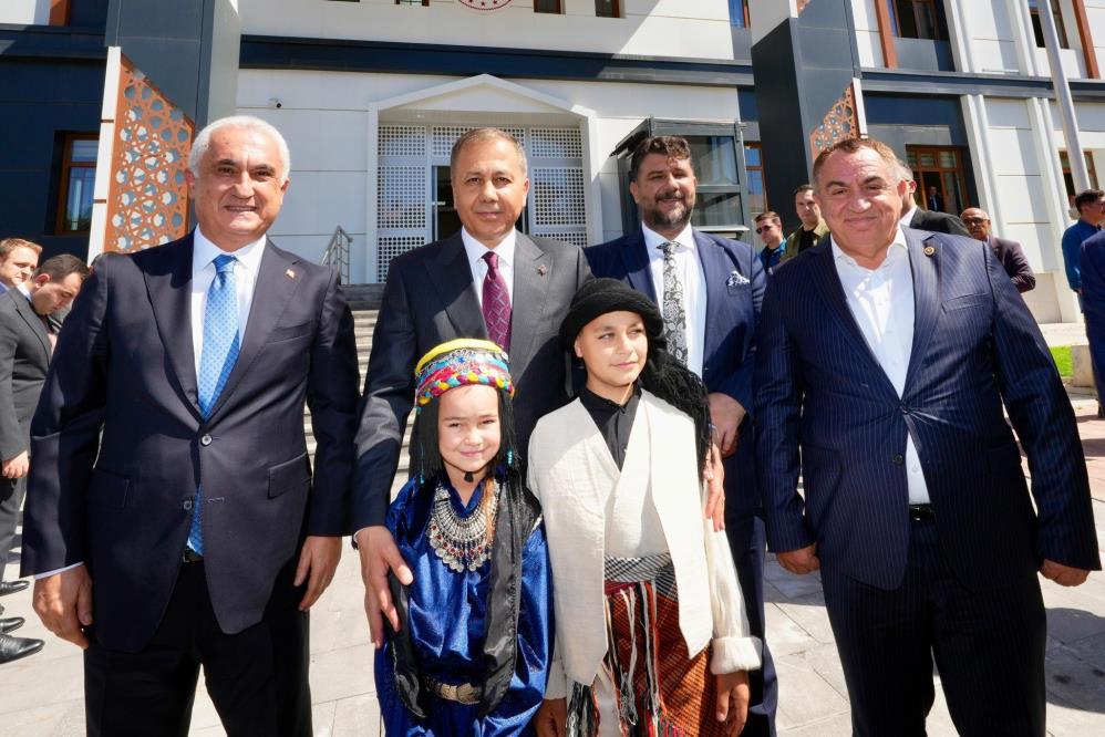 Türkiye İçişleri Bakanı Ali Yerlikaya Muş'ta (FOTO-İHA)