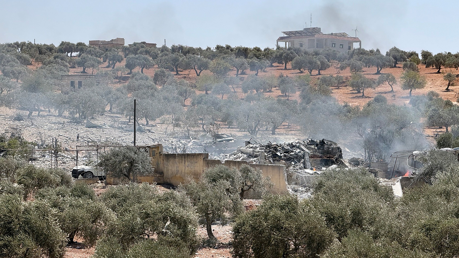 Li Idlibê teqînên bihêz: Kuştî û birîndar hene