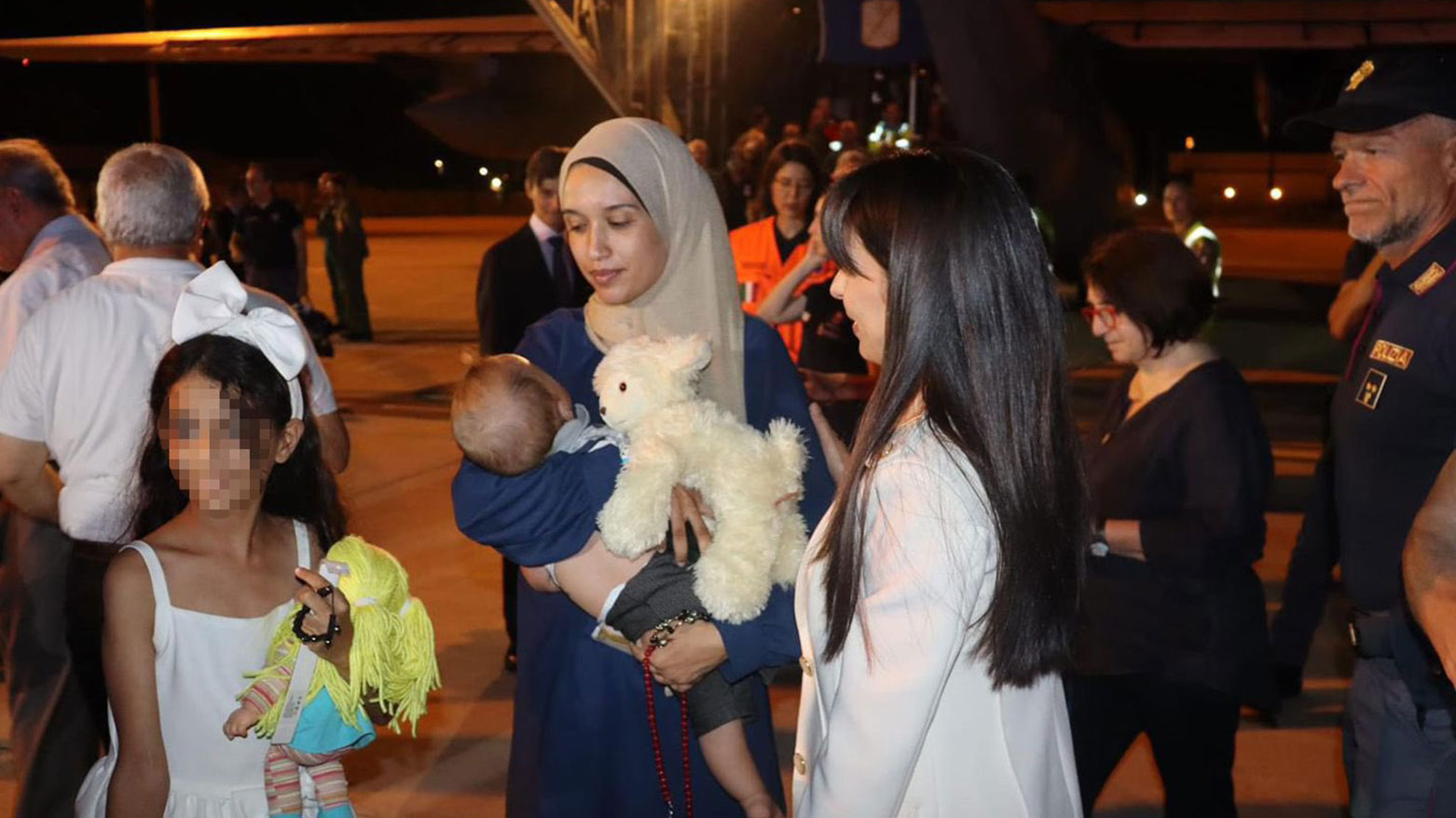 Palestinian children and their families arriving in Italy, Aug. 14, 2025. (Photo: X/ Antonio Tajani)