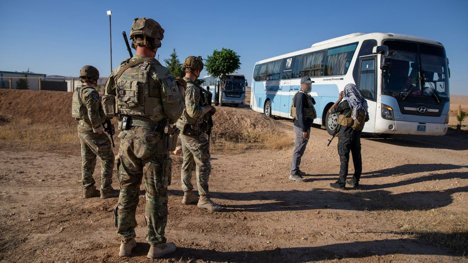 العراق يسرّع إعادة أكثر من 25 ألف مواطن من مخيمات سوريا