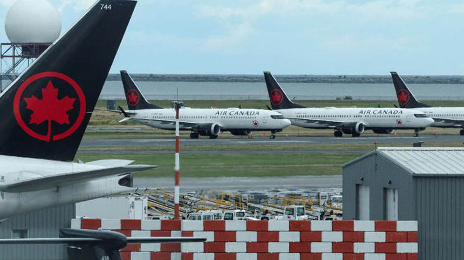 هێلی ئاسمانی ئێر کەنەدا