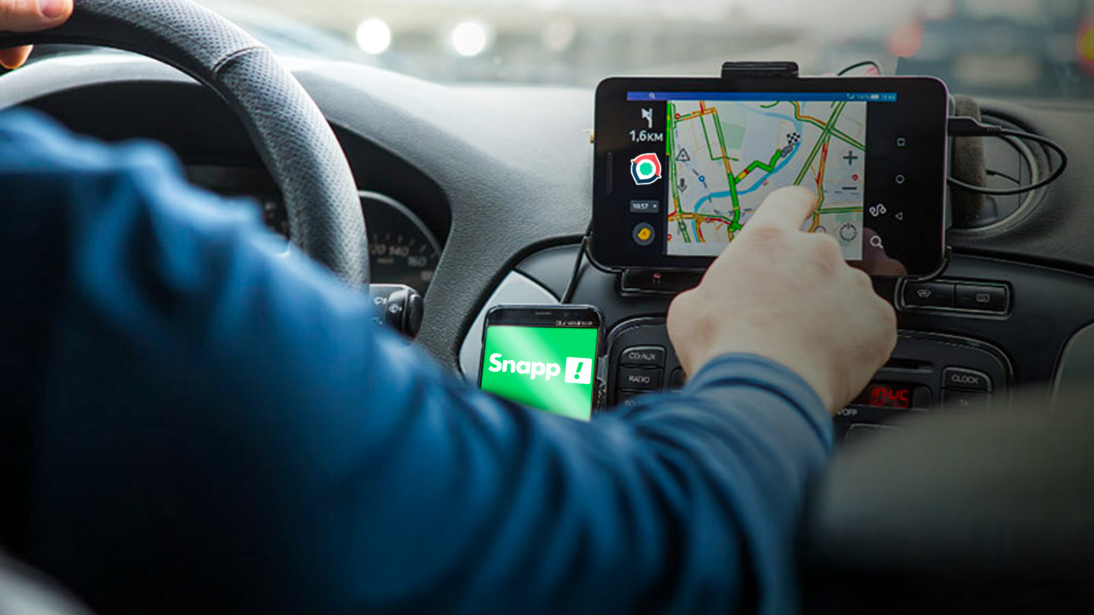 An illustrative graphic showing the use of Neshan and Snapp GPS apps in Iran. (Graphics: Kurdistan24)