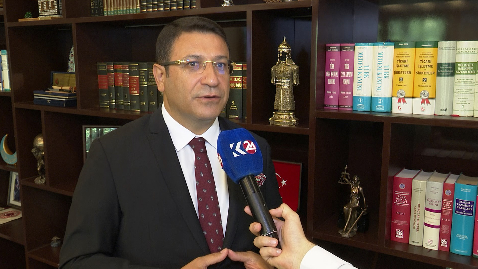 Parlamenterê DEVAyê: Şewitandina Torosê hewldanek ji bo têkdana aştiyê ye