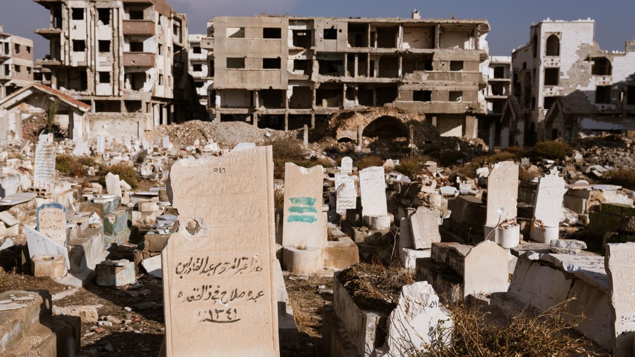 Suriye Ulusal Kayıplar Kurumu: 63'ten fazla toplu mezar bulundu