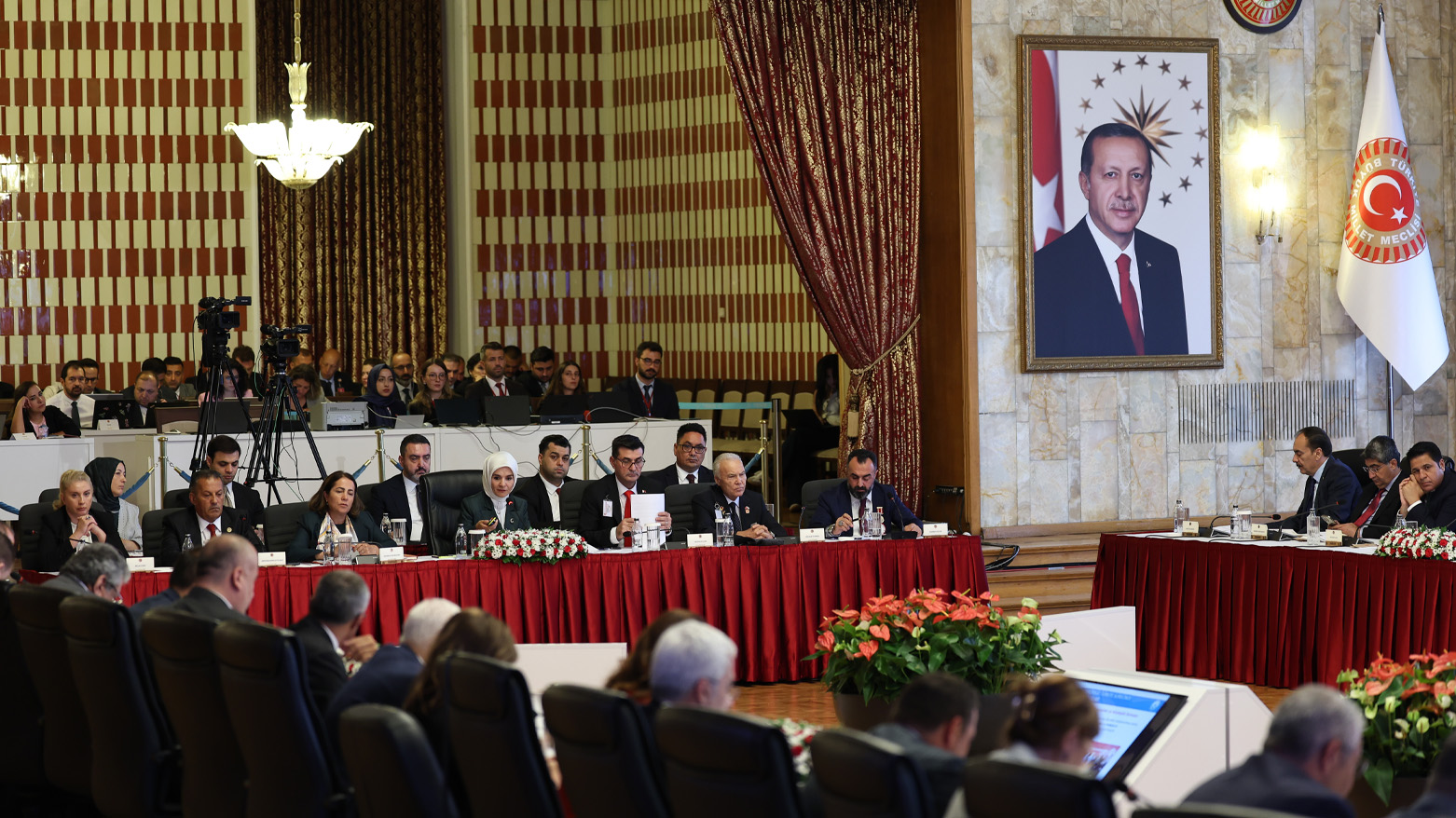 Süreç komisyonu toplanıyor; Cumartesi Anneleri ve Barış Anneleri dinlenecek
