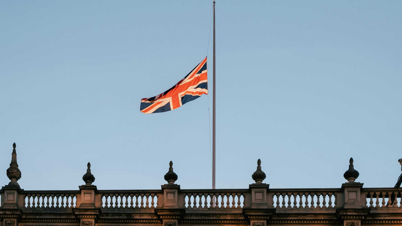 لندن تستهدف شبكات عملات رقمية تساعد روسيا في الالتفاف على العقوبات