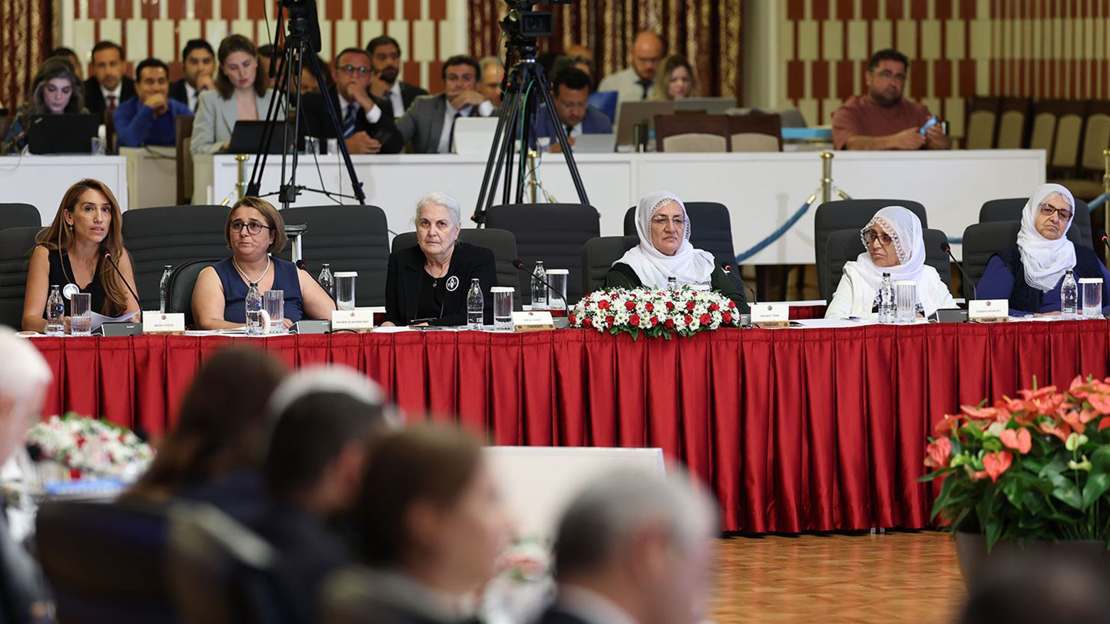 PWK: Bêtehamuliya li himberî axaftina bi kurdî tûrnûsoleka vê pêvajoyê ye