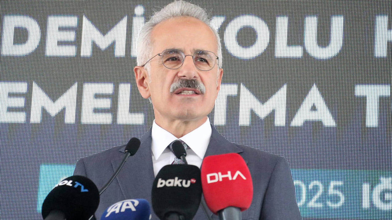 Bakan Uraloğlu'ndan Suriye açıklaması: Yeni bir süreç başlıyor