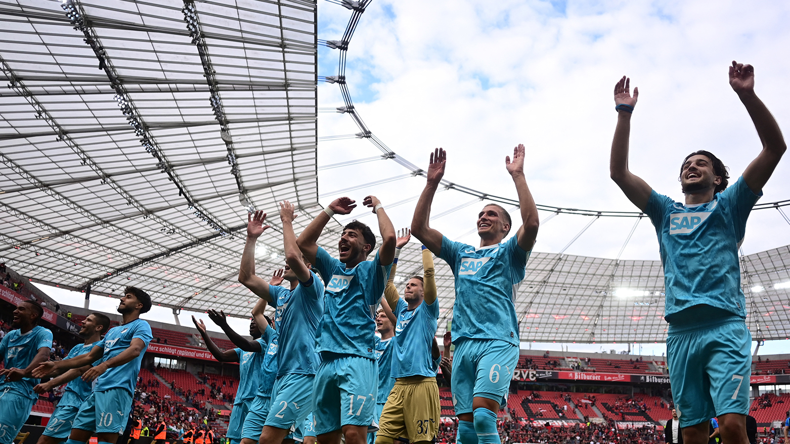 ليفركوزن يبدأ الموسم الجديد بخسارة 1-2 أمام هوفنهايم