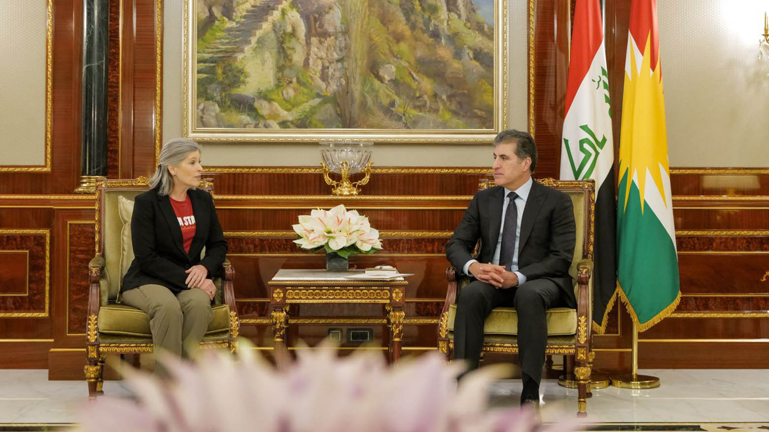 Kurdistan Region's President Nechirvan Barzani (R) and U.S. Senator Joni Ernst (L). (Photo: Kurdistan Presidency Office)