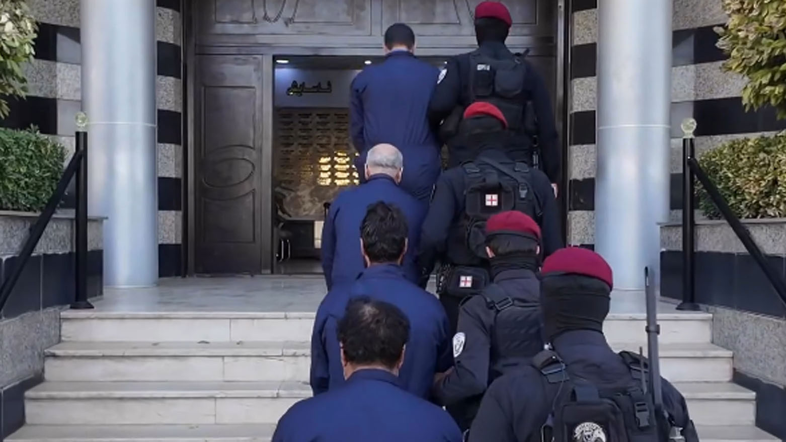 (فيديو) أمن أربيل يلقي القبض على 4 عرب بتهمة قتل مواطن في سوق العلوة