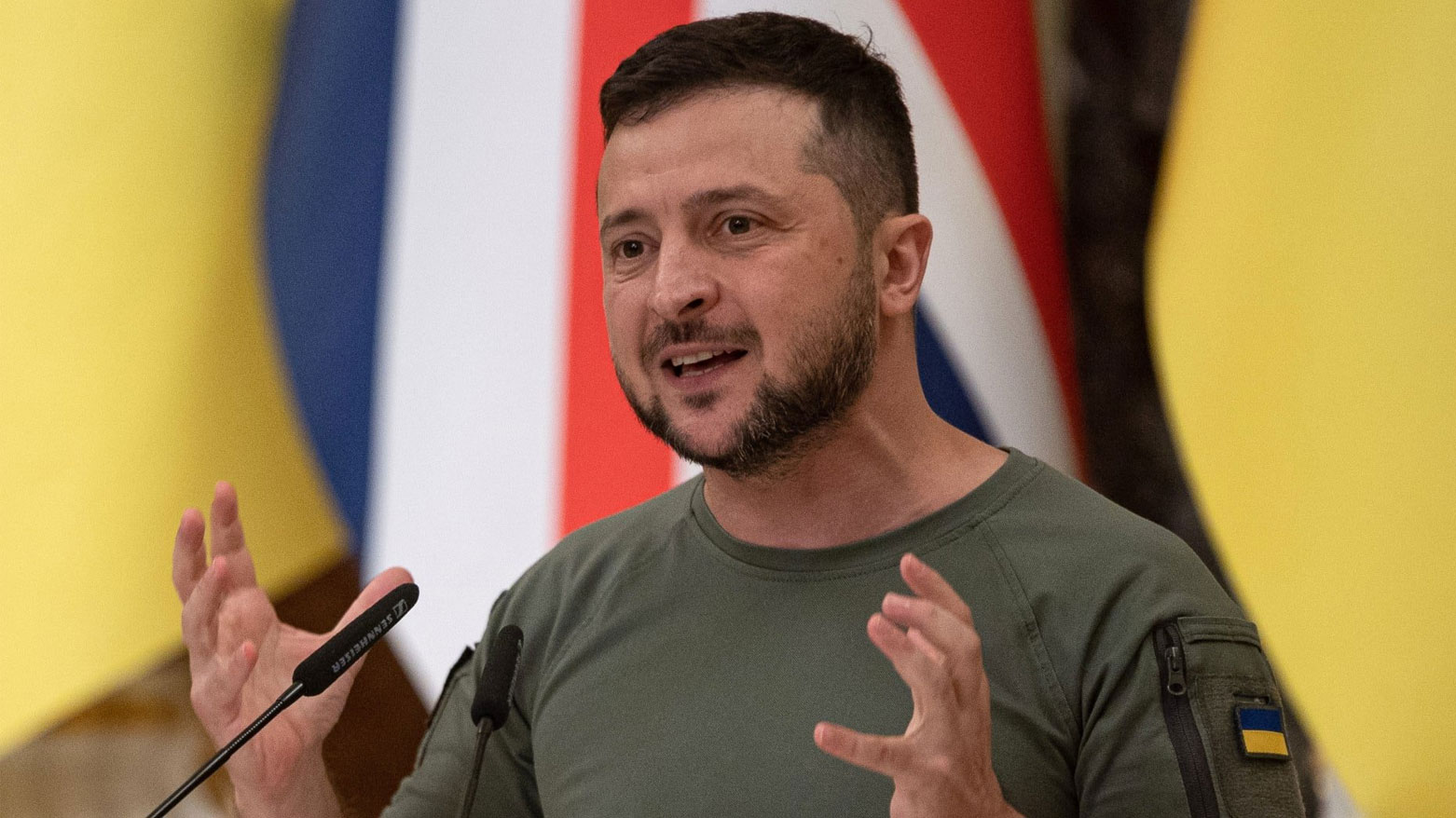 Zelenskiy: Savaşı bitirmek için her şey hazır olacak