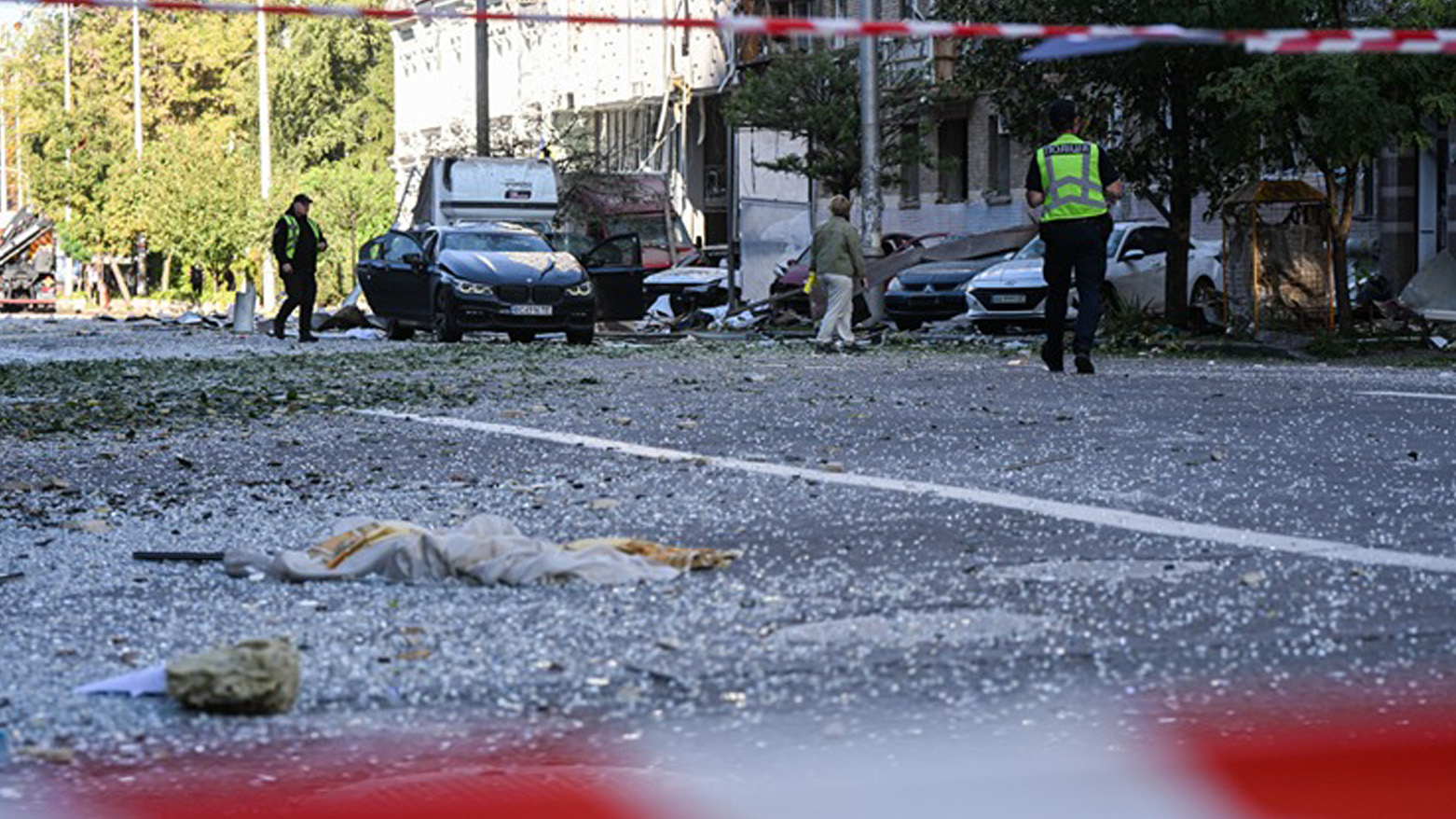 Rus ordusunun Kiev’e saldırısında 14 kişinin öldüğü bildirildi