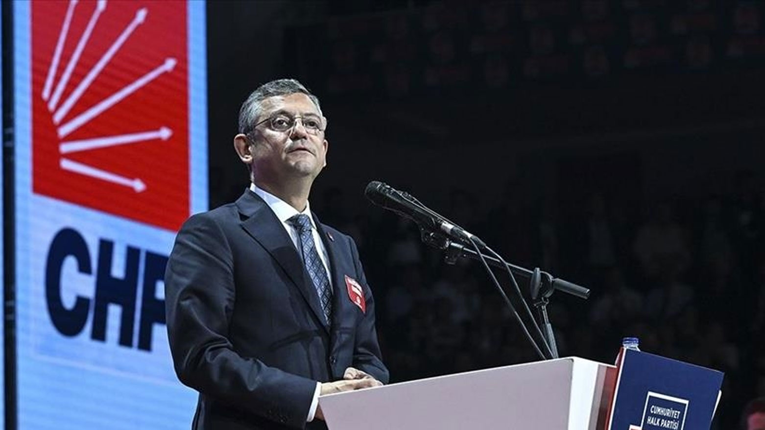 Özgür Özel: "Demokratik ve terörsüz Türkiye için herkesle yürürüz"