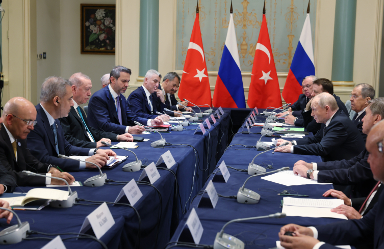 Erdoğan: Putin'i yakında ülkemize bekliyoruz