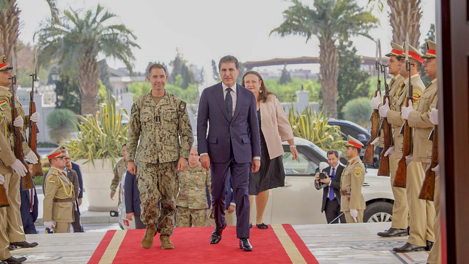 Kurdistan Region President Nechirvan Barzani (right) walking with Admiral Charles Bradford “Brad” Cooper II, Commander of the United States Central Command (CENTCOM), Sept. 2, 2025. (Photo: Kurdistan Region Presidency)