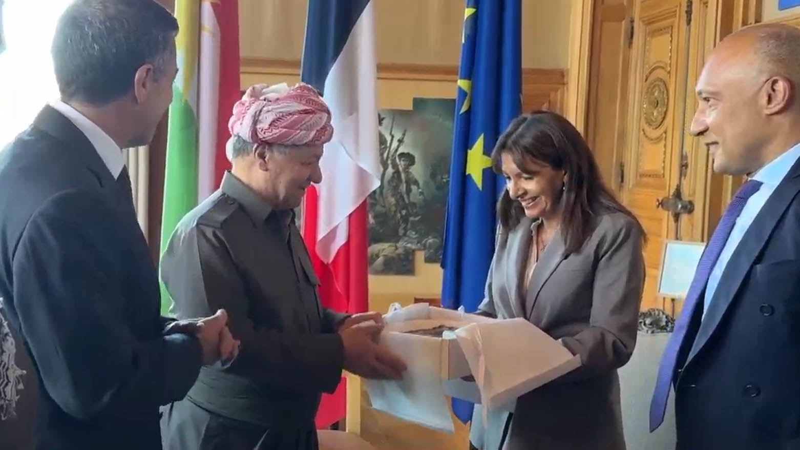 سەرۆک بارزانی و  ئان هیدالگۆ، سەرۆکی شارەوانیی پاریس