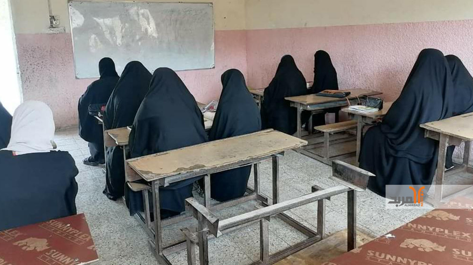 اليوم العالمي لمحو الأمية.. العراق يواجه حقيقة مُرّة بأكثر من 11 مليون أمي
