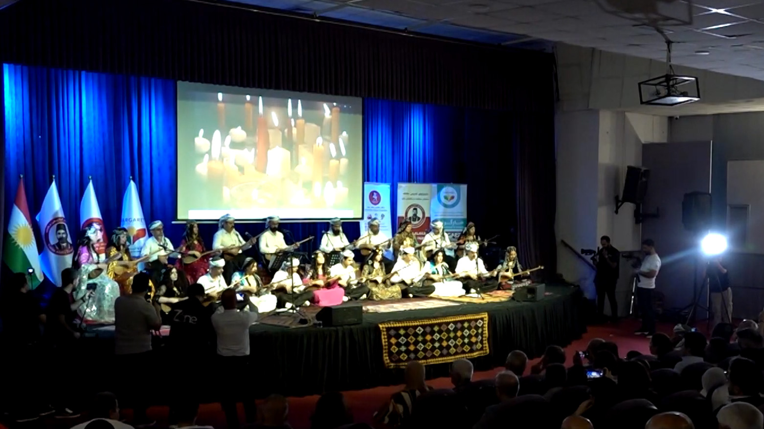 Li Silêmaniyê: Dengê resen ê tembûrê bi konserteke taybet bilind bû