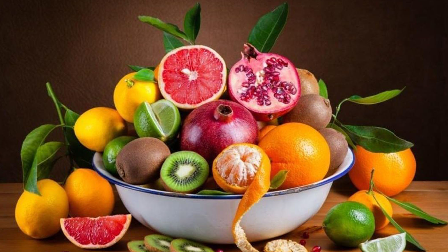 أفضل 7 فواكه خريفية لتعزيز المناعة والطاقة وصحة القلب