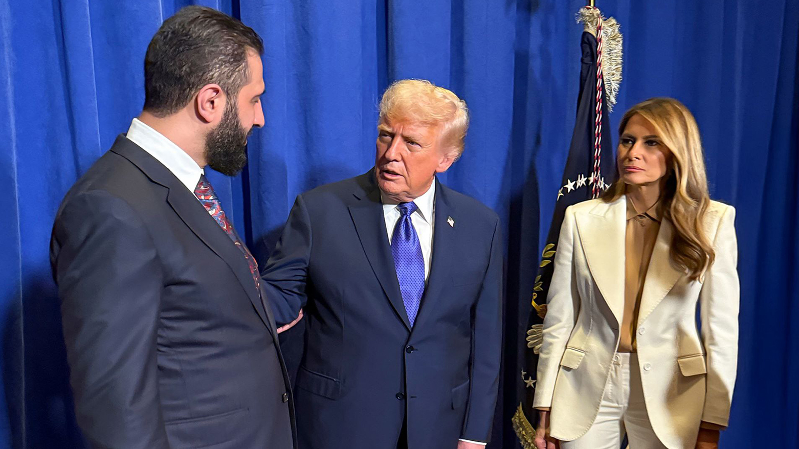 Syrian Interim President Ahmad al-Sharaa (L) met with U.S. President Donald Trump (C), and First Lady Melania (R). (Photo: SANA)