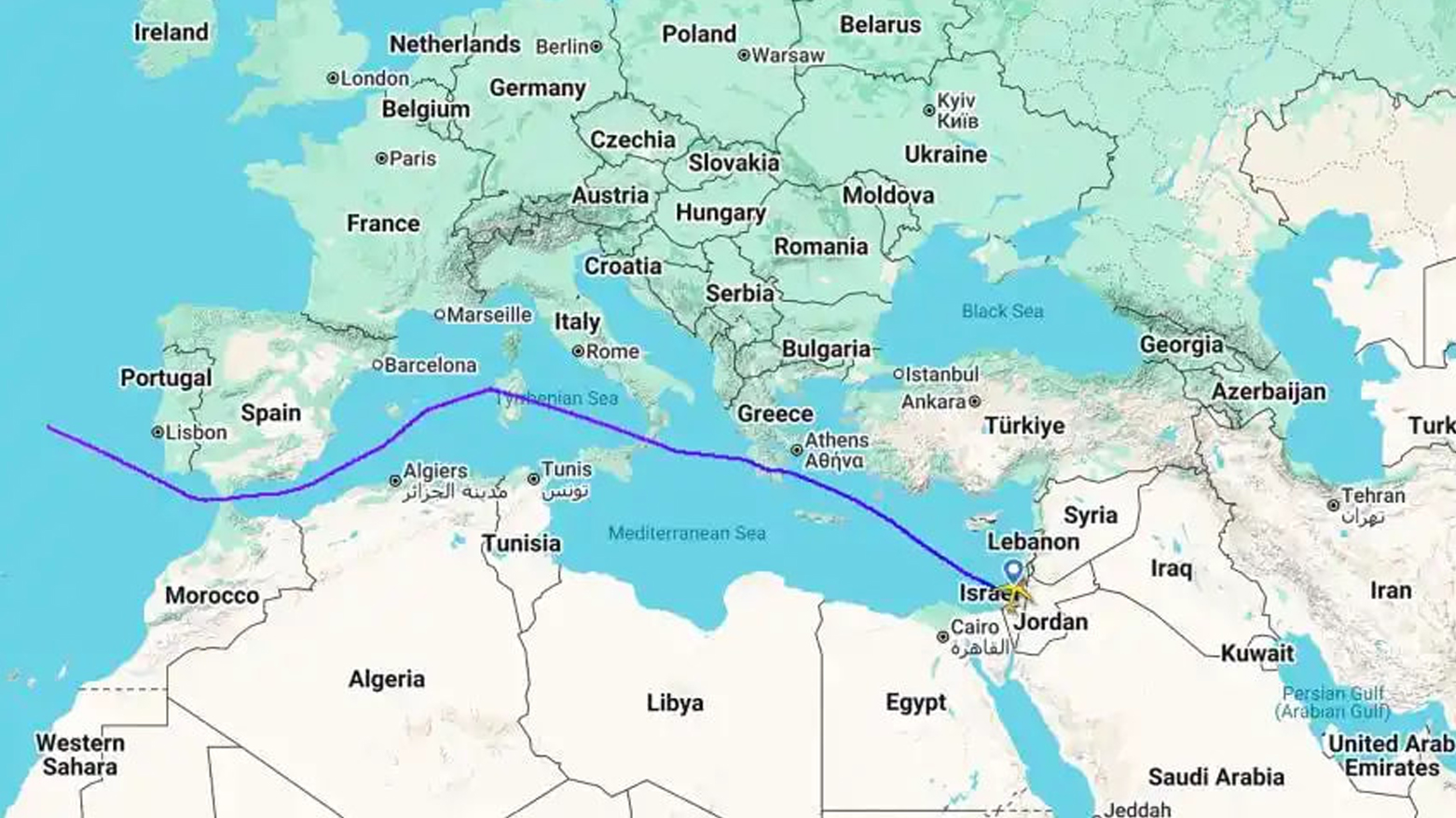 طبق گزارش FlightRadar24، داده‌های پرواز نشان داد که هواپیمای نتانیاهو از بخش عمده‌ای از سرزمین اصلی اروپا فاصله گرفته است