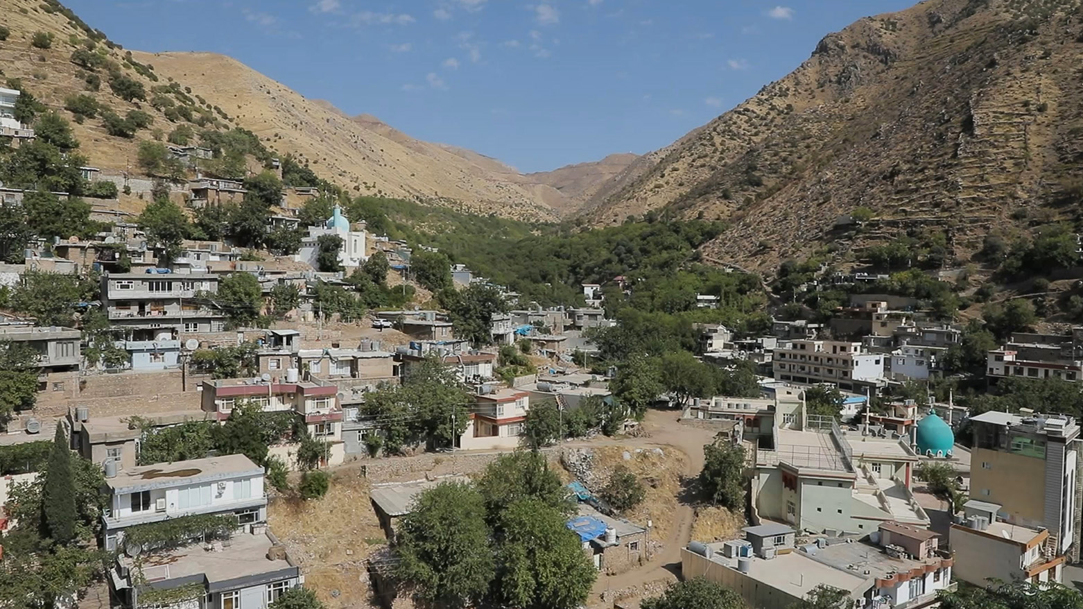 Hawraman: Jiyana li ser pêlikan û raza tenduristiya xwezayî