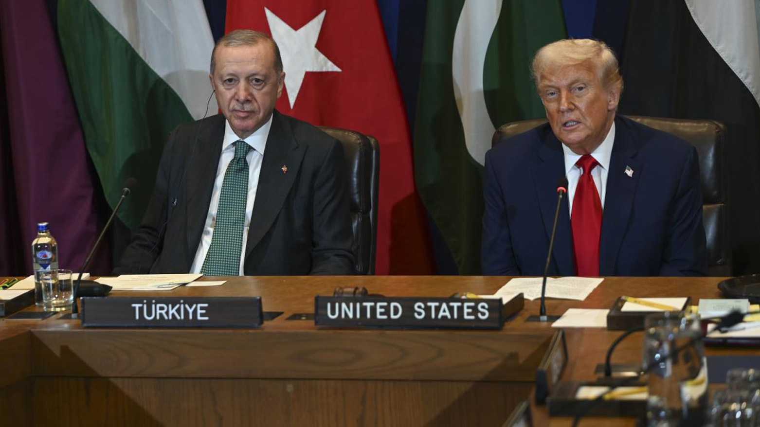 Türkiye Rusya’dan petrol ve doğal gaz alımını kesecek: Erdoğan-Trump görüşmesinde gerçekçilik düzeyi
