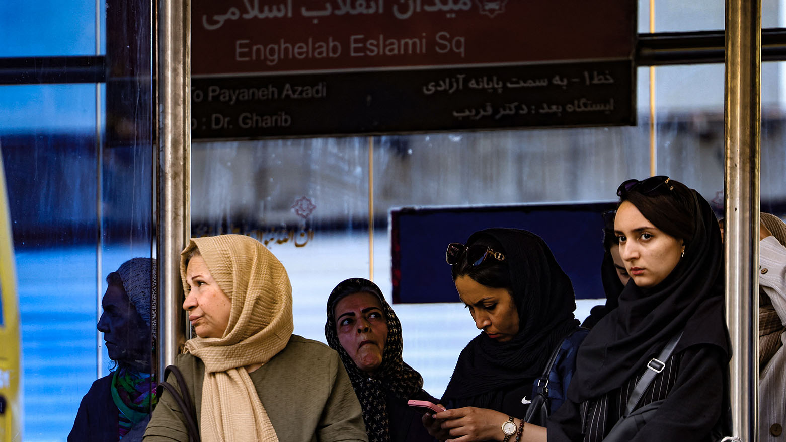 إيران تندد بإعادة فرض عقوبات الأمم المتحدة