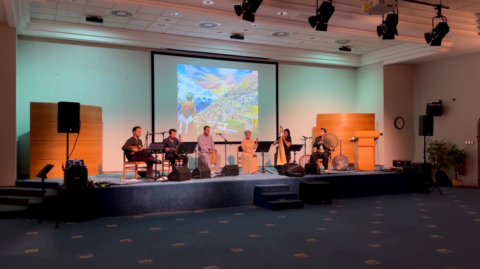 Hawraman Music Group performing on stage. (Photo: Kurdistan24)