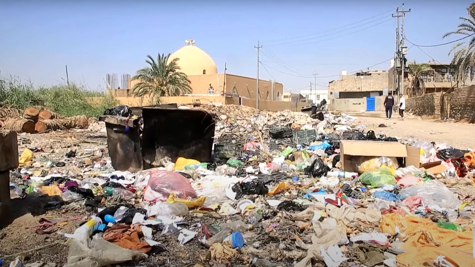 أهالي حي قديم بديالى يشكون الإهمال: خمس مدارس تغرق شتاءً ولا مياه صالحة للشرب صيفاً