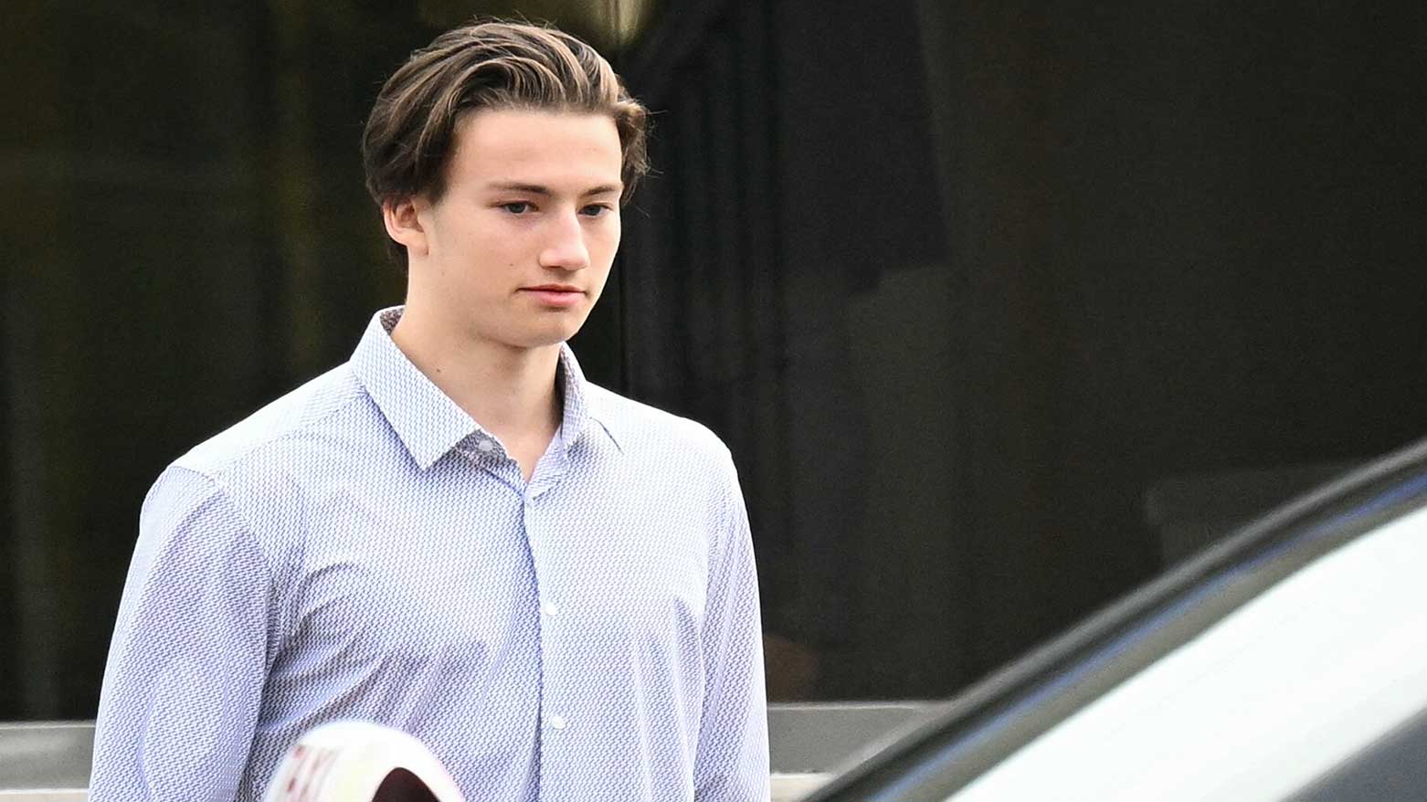 Franco-German national Lennart Monterlos, 19, leaves Charles de Gaulle airport, in the outskirts of Paris, after being freed from detention in Iran, October 8, 2025. (Photo: AFP)