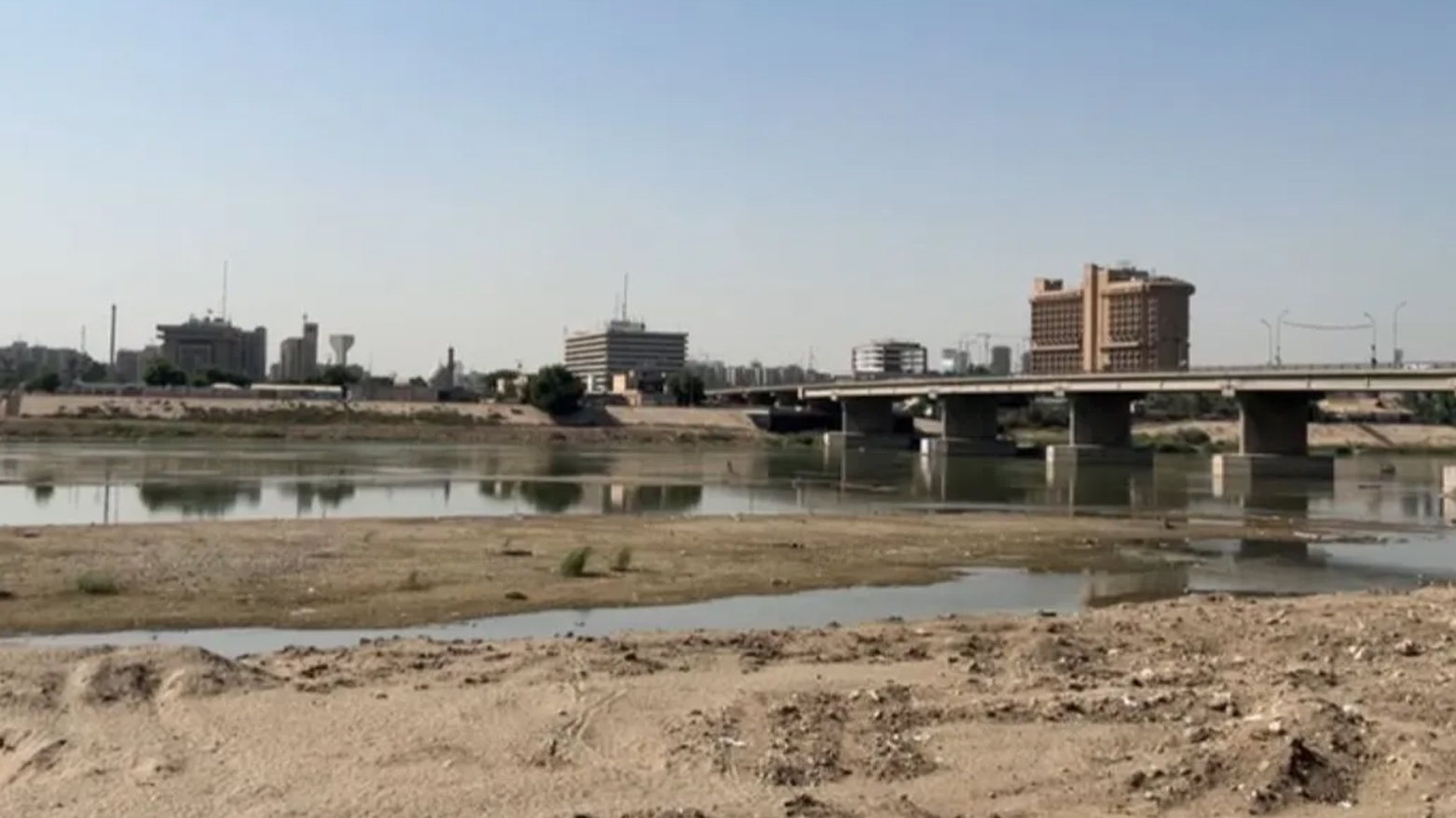 وێنەی یەکێک لە ڕووبارەکانی عیراق