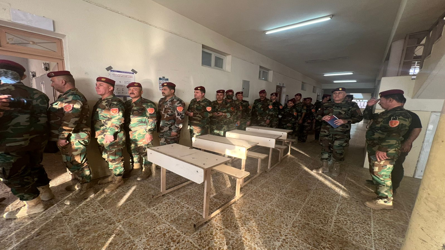 ژمارەیەک پێشمەرگە لە کاتی دەنگدان