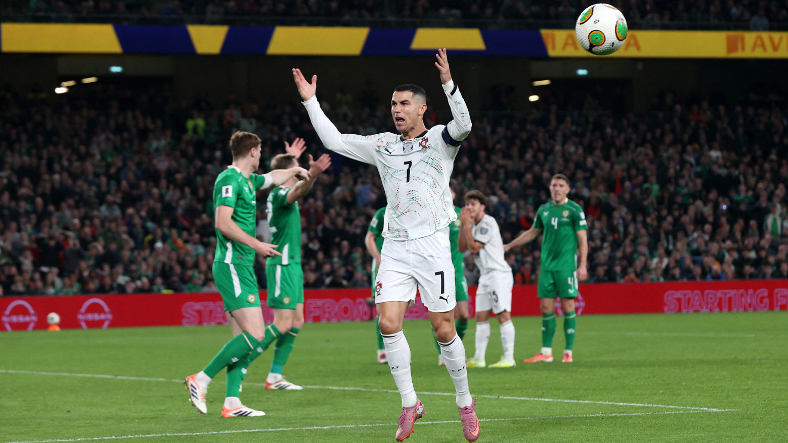 کریستیانۆ رۆناڵدۆ لە یاریی بەرامبەر ئیرلەندا