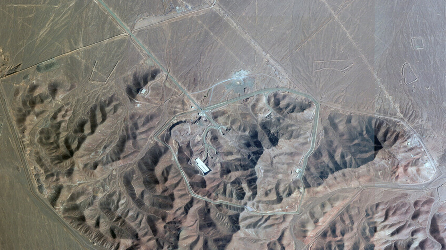 بنکەی ئەتۆمیی فۆردۆ، پێش بۆمبارانکردنی. وێنە: ئاڕ تی، عەرەبی