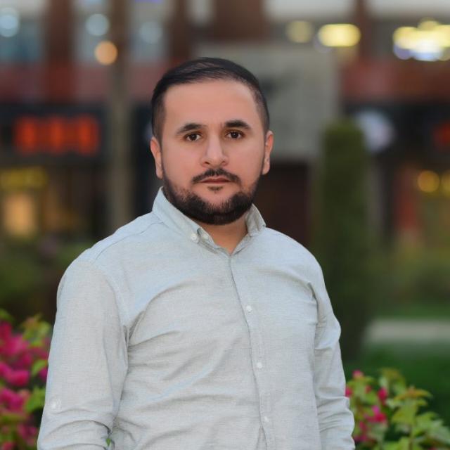 جەنگاوەر عەزیز