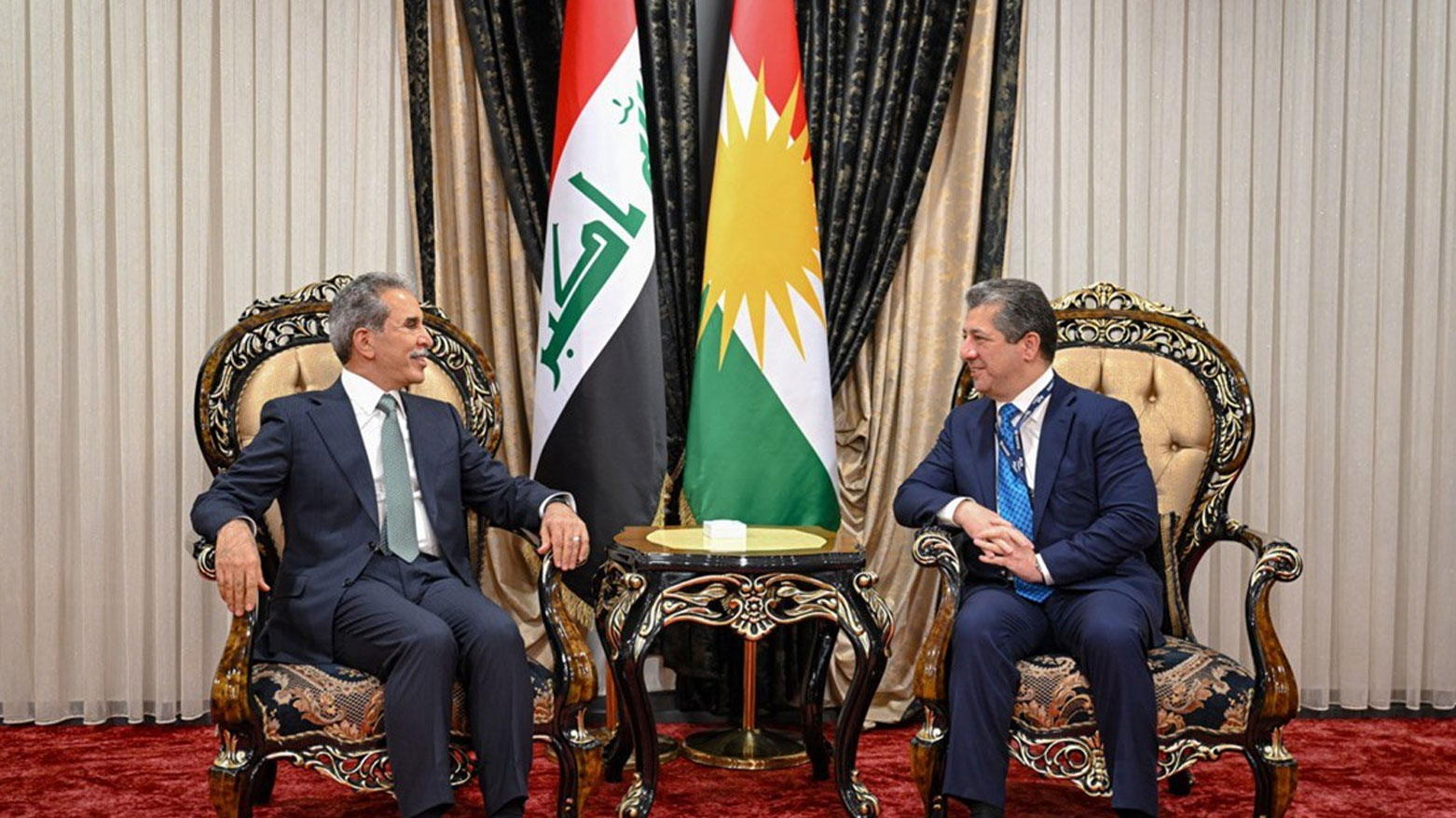 رئيس الحكومة يلتقي رئيس مجلس القضاء الأعلى في العراق