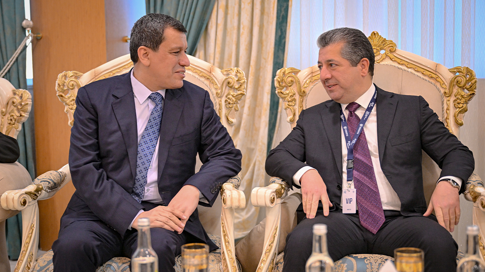 Kurdistan Region PM Masrour Barzani, R, Mazloum Abdi, the General Commander of the SDF, meeting at MEPS 2025, in Duhok, Nov. 19, 2025. (Photo: Kurdistan24)