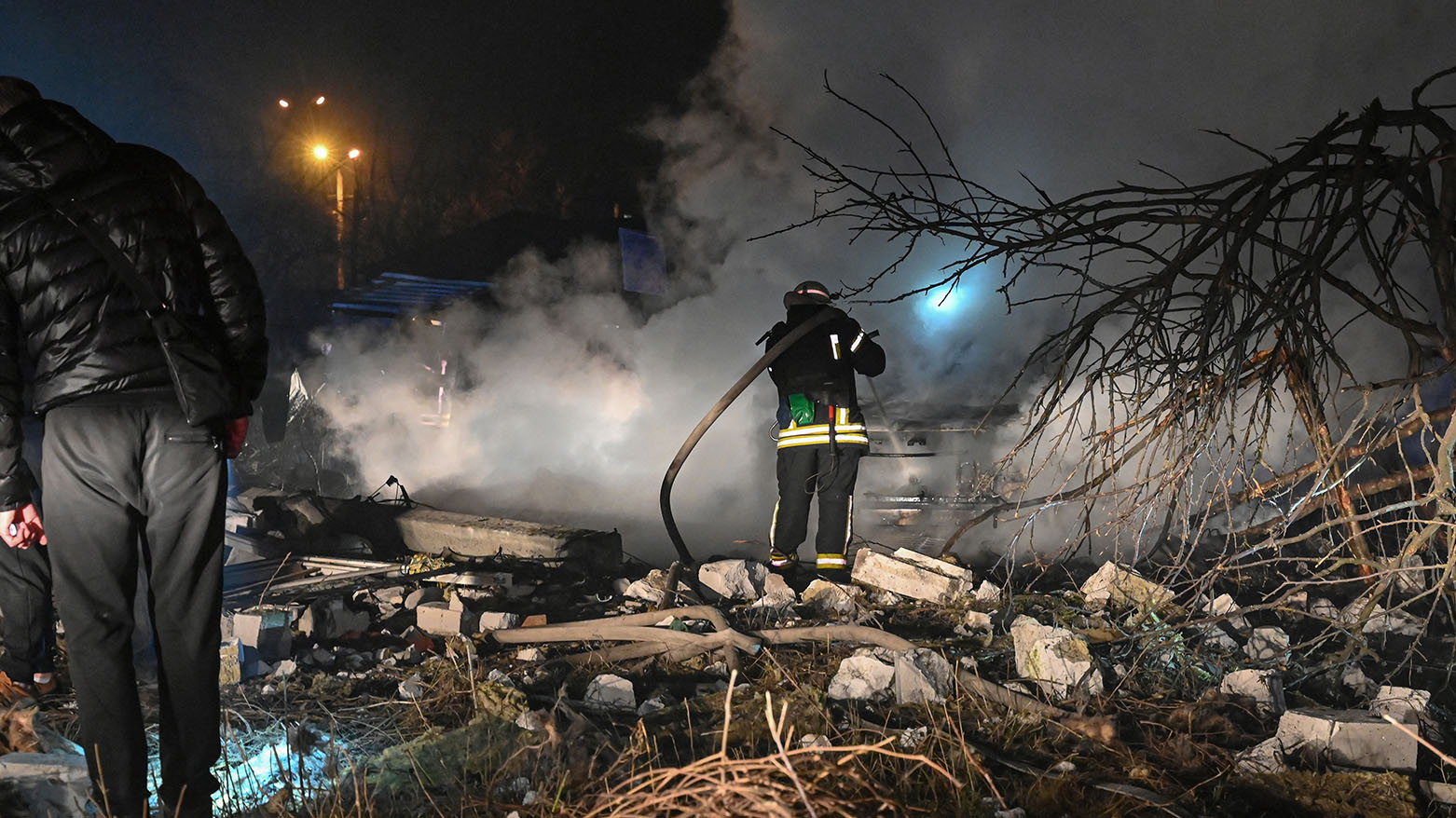 مقتل أربعة اشخاص في غارة روسية على مدينة خاركيف الأوكرانية