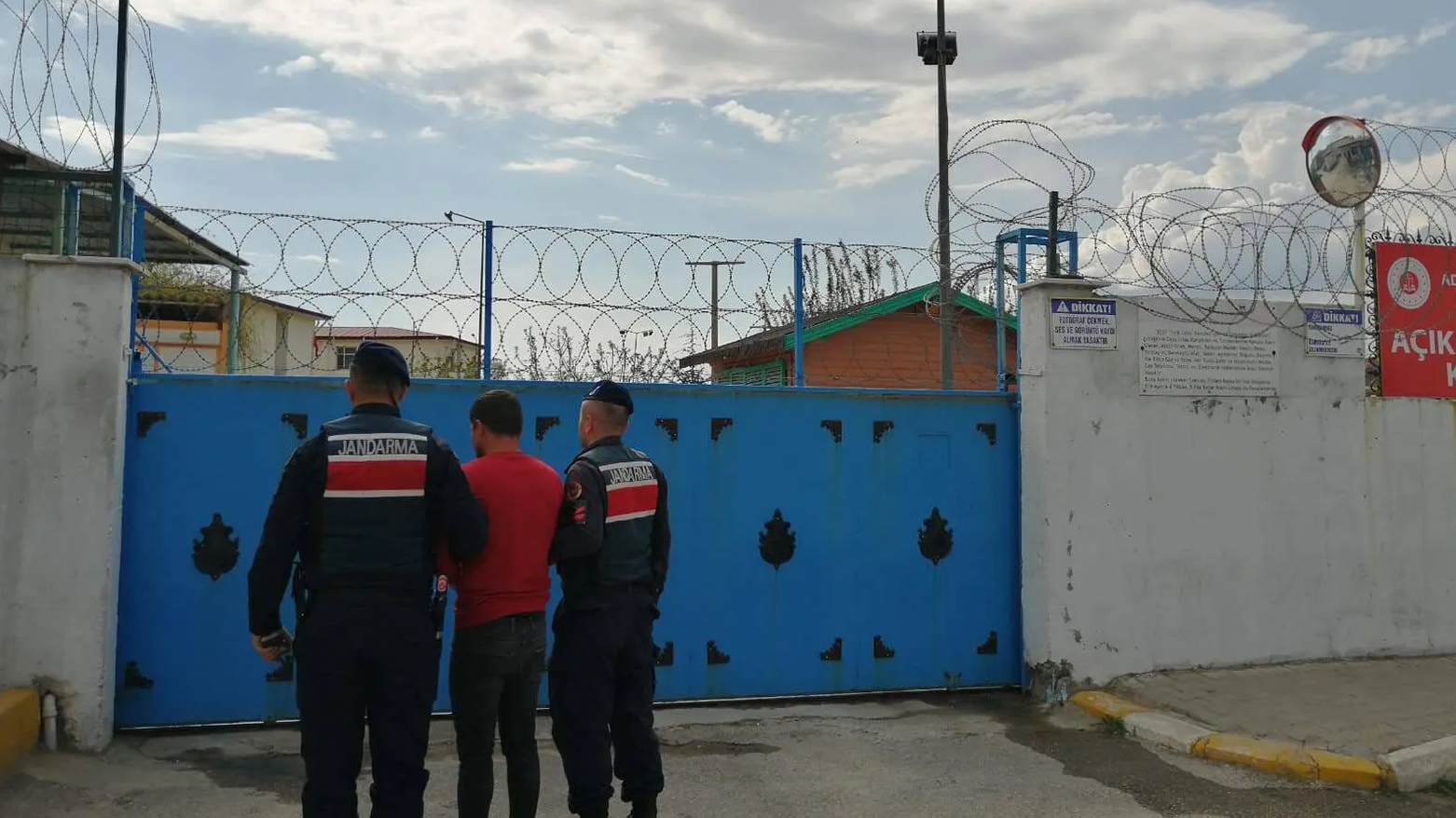 Raporeka Navdewletî: Li Tirkiyeyê tawan ber bi zêdebûnê ve ne